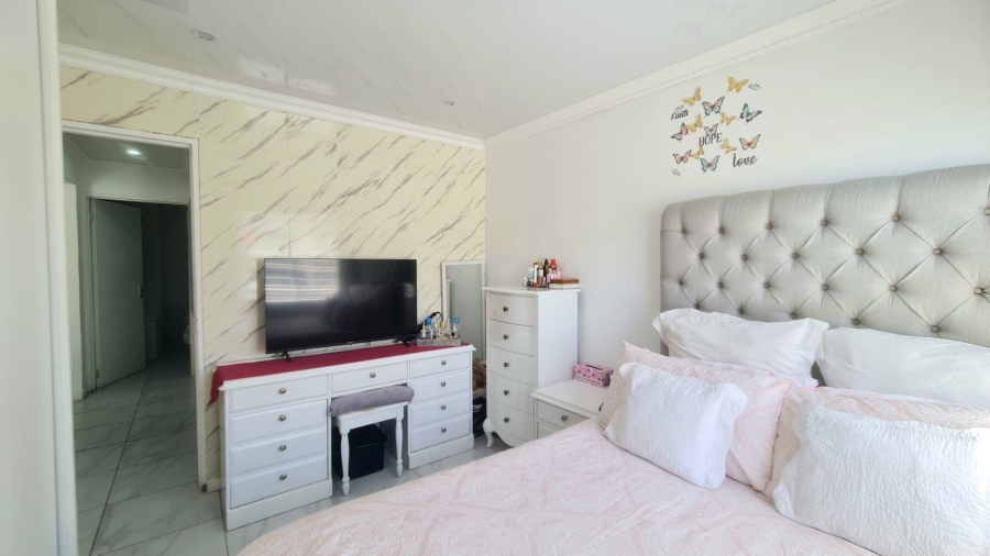 To Let 2 Bedroom Property for Rent in Belhar Western Cape